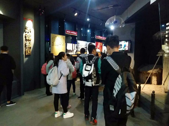 250908501wxk.jpg
